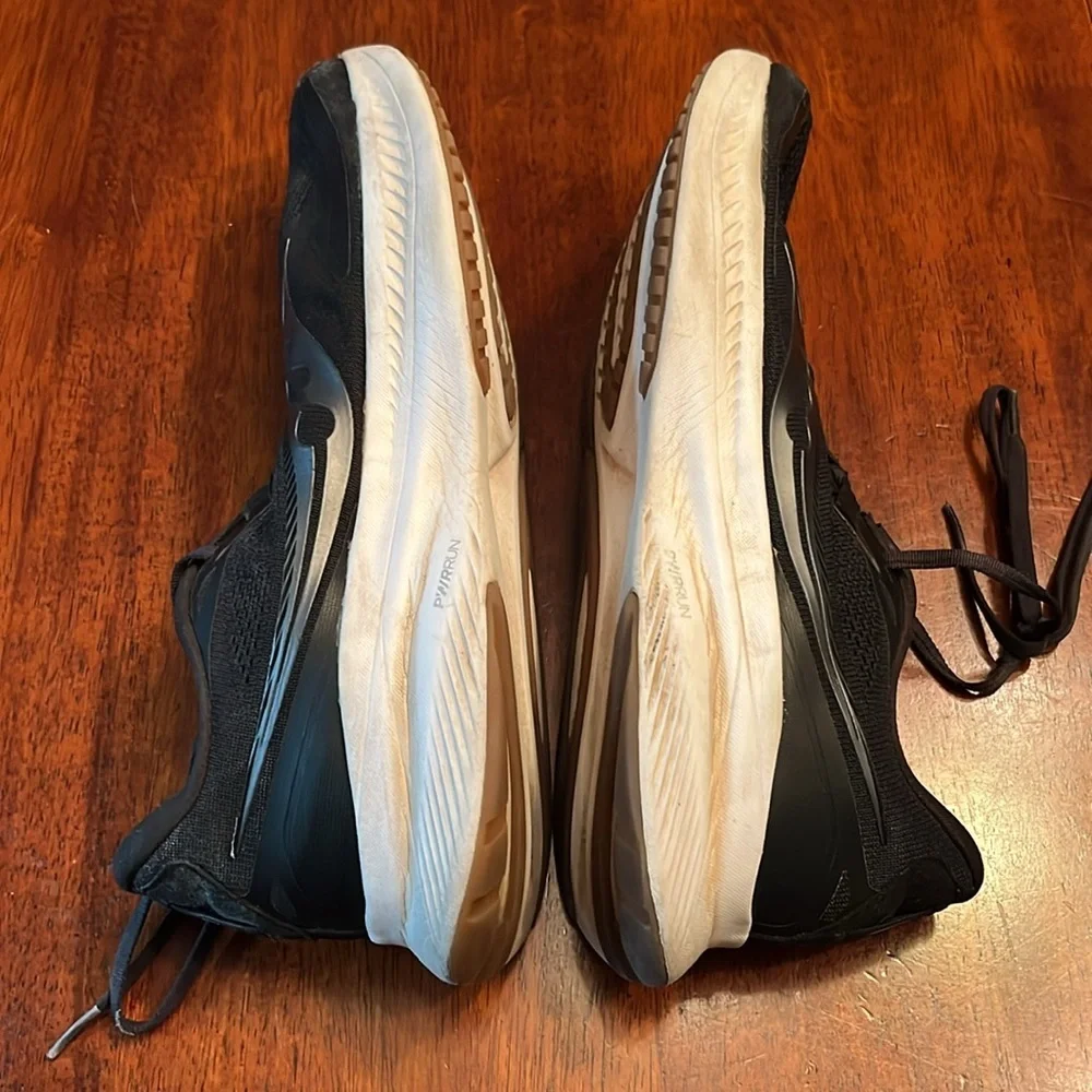 Saucony Black and White S20684 PWRRUN Athletic Shoes for Performance Size 11